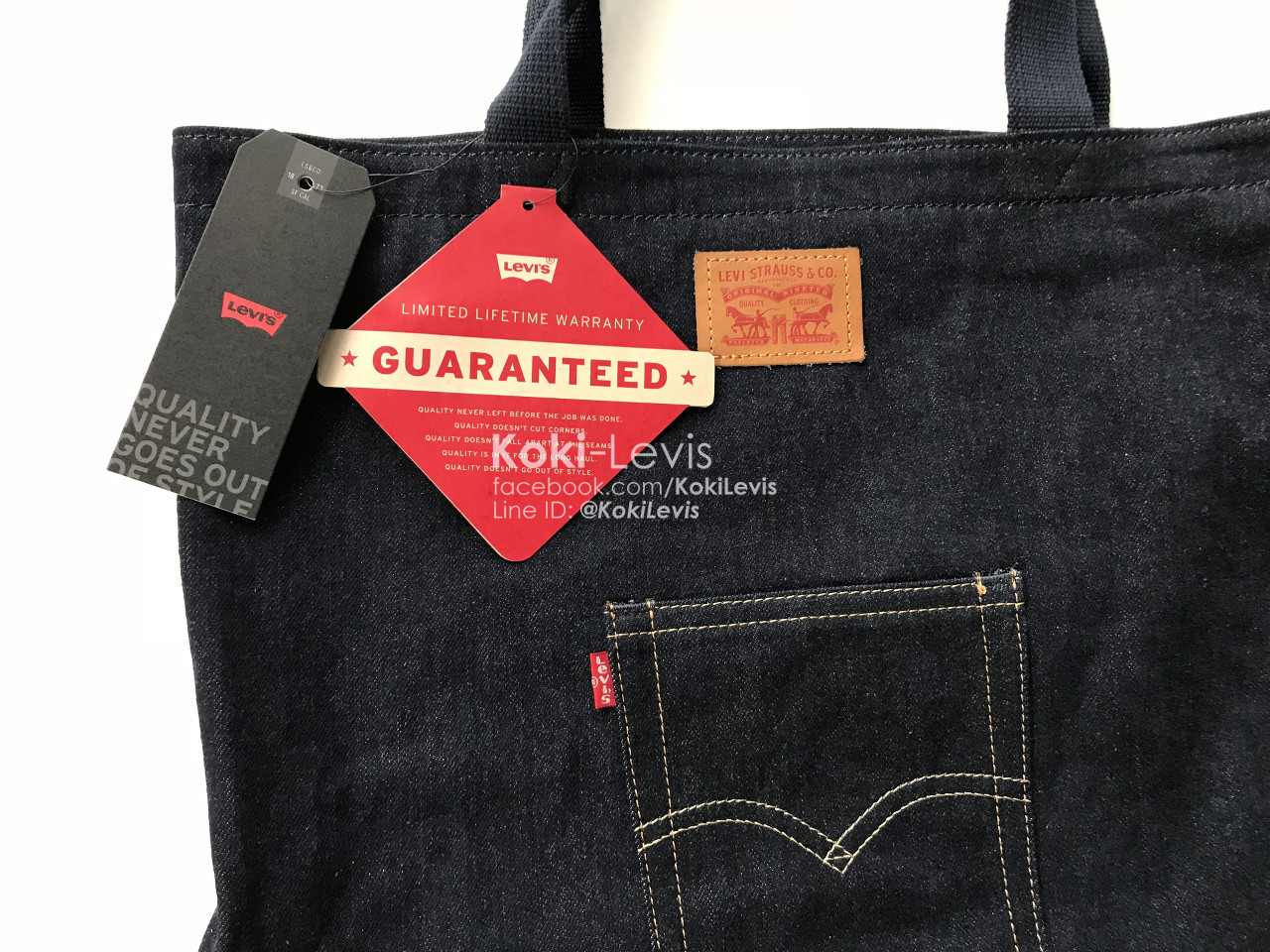 กระเป๋าผ้ายีนส์ Levi's