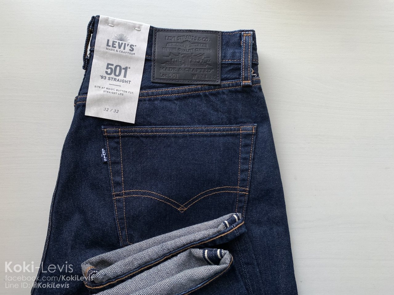 LMC 501'93 Straight ริมน้ำเงิน