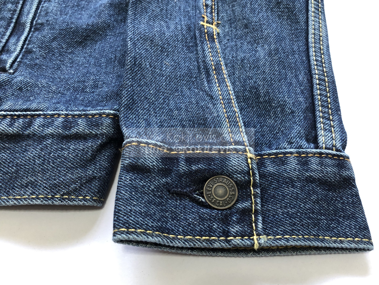 แจ๊คเก็ตยีนส์ลีวายส์ - Levi's Trucker Jacket