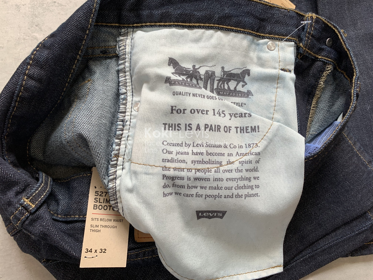527 Slim Boot Cut